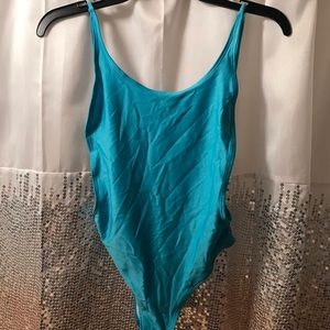 Solid color one piece swim
